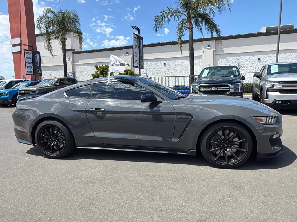 Certified 2018 Ford Mustang Shelby GT350 w/ Convenience Package RWD image 13