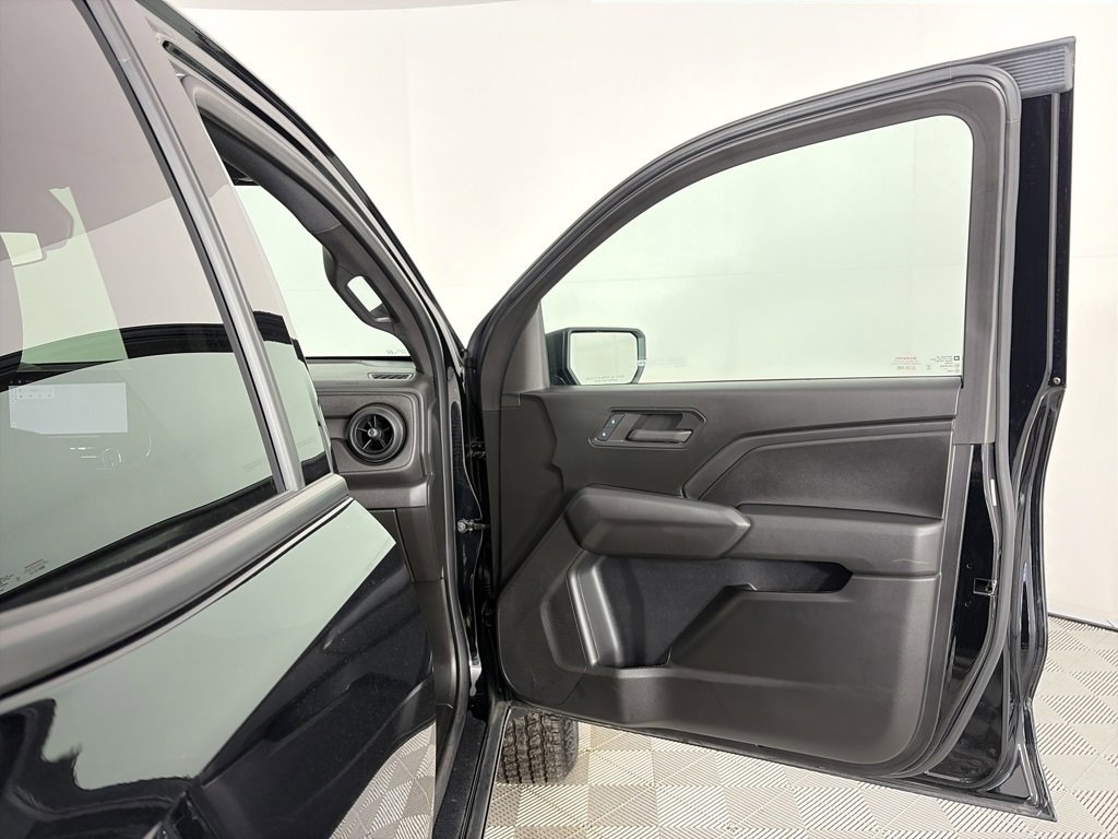 Used 2024 Chevrolet Colorado Trail Boss image 27