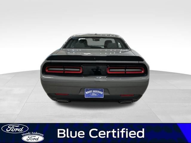 Used 2023 Dodge Challenger SXT w/ Blacktop Package image 3