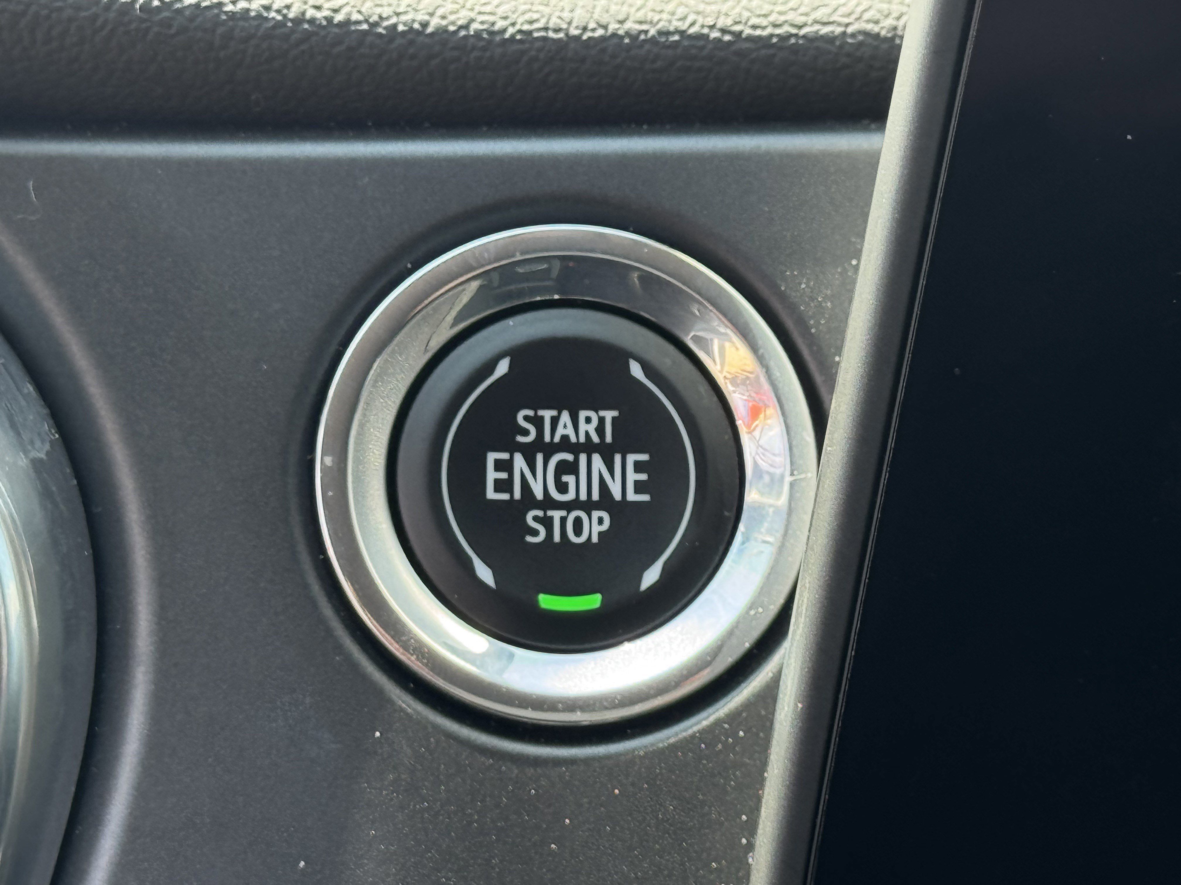 Used 2024 Chevrolet Blazer LT w/ Driver Confidence Package image 22