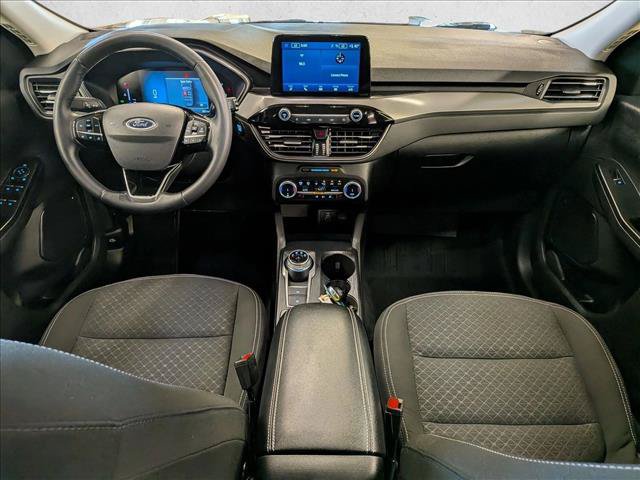 Certified 2024 Ford Escape Active AWD/4WD image 16