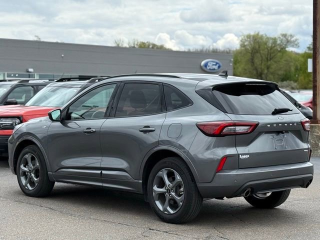 Certified 2024 Ford Escape ST-Line w/ Tech Pack #1 AWD/4WD image 41