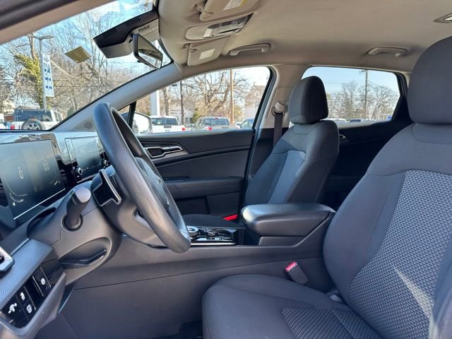 Used 2023 Kia Sportage LX image 43