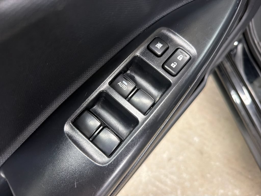 Used 2024 Mitsubishi Mirage ES FWD image 16