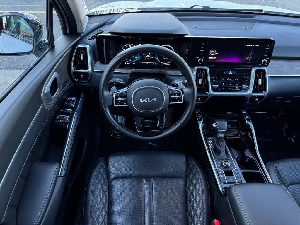 Used 2023 Kia Sorento SX Prestige AWD/4WD image 18