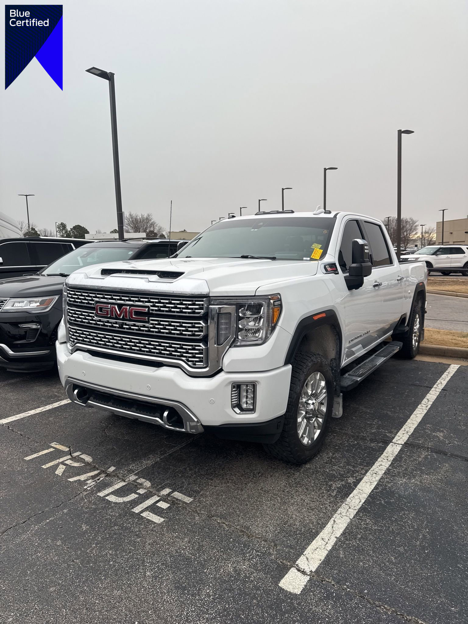 Used 2022 GMC Sierra 3500 Denali w/ Denali Ultimate Package image 1