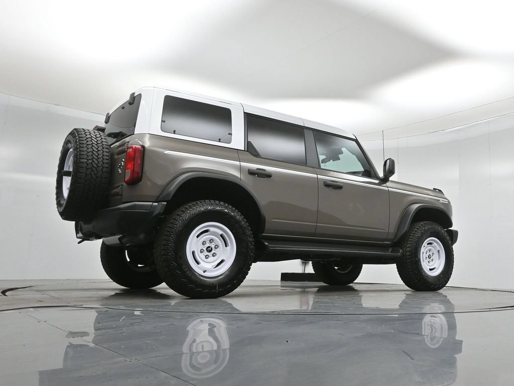 Certified 2026 Ford Bronco Heritage Edition AWD/4WD image 47