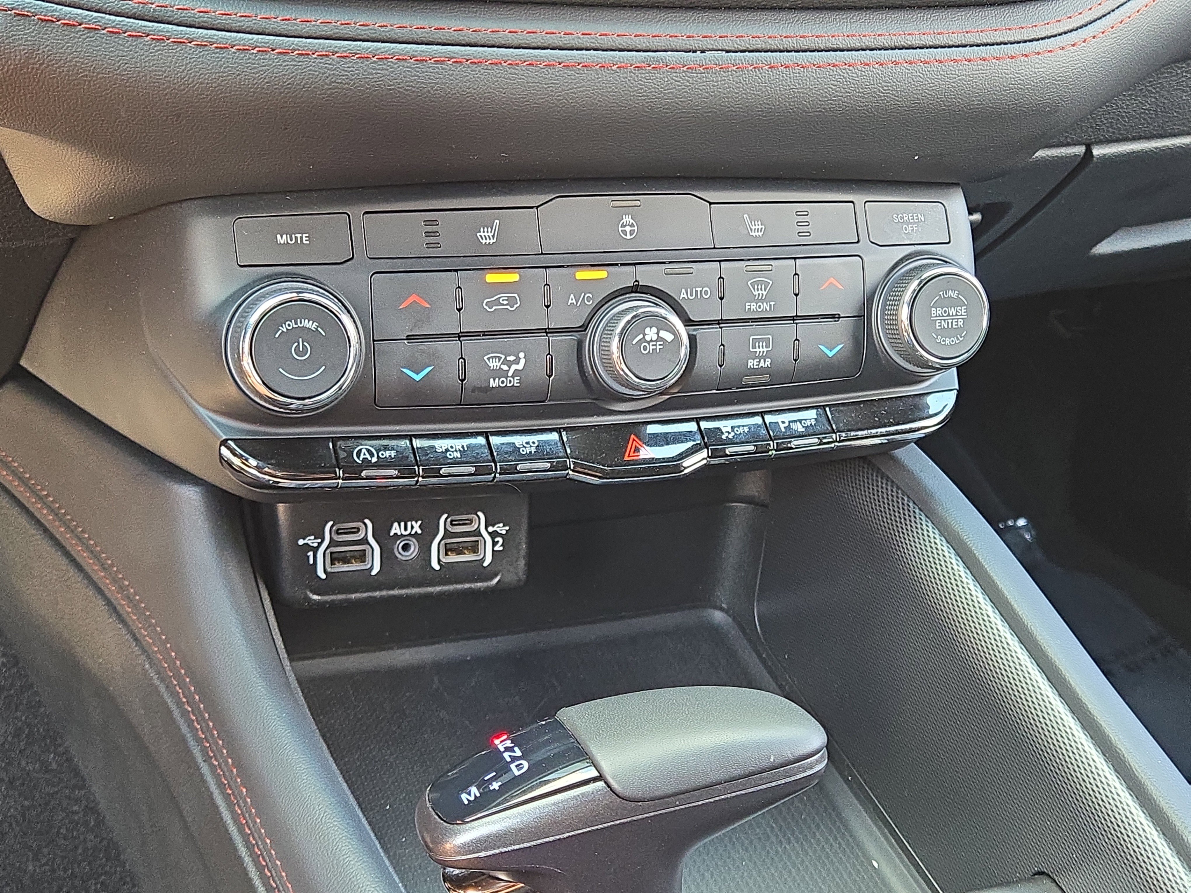 Used 2025 Dodge Durango GT w/ Blacktop Package image 30