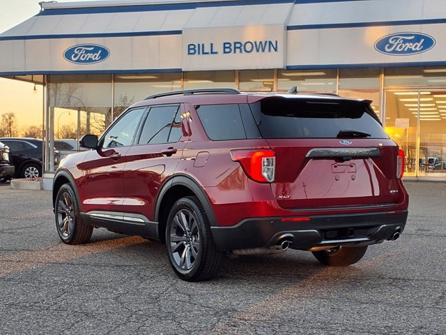 Certified 2023 Ford Explorer XLT w/ Equipment Group 202A image 3