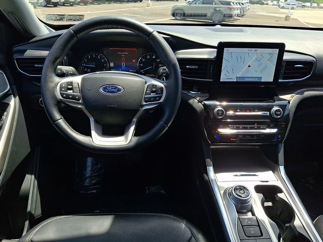 Certified 2021 Ford Explorer Limited w/ Equipment Group 301A AWD/4WD image 12