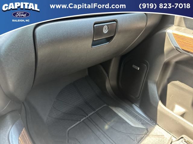 Used 2021 Chevrolet Silverado 1500 High Country w/ Technology Package AWD/4WD image 28