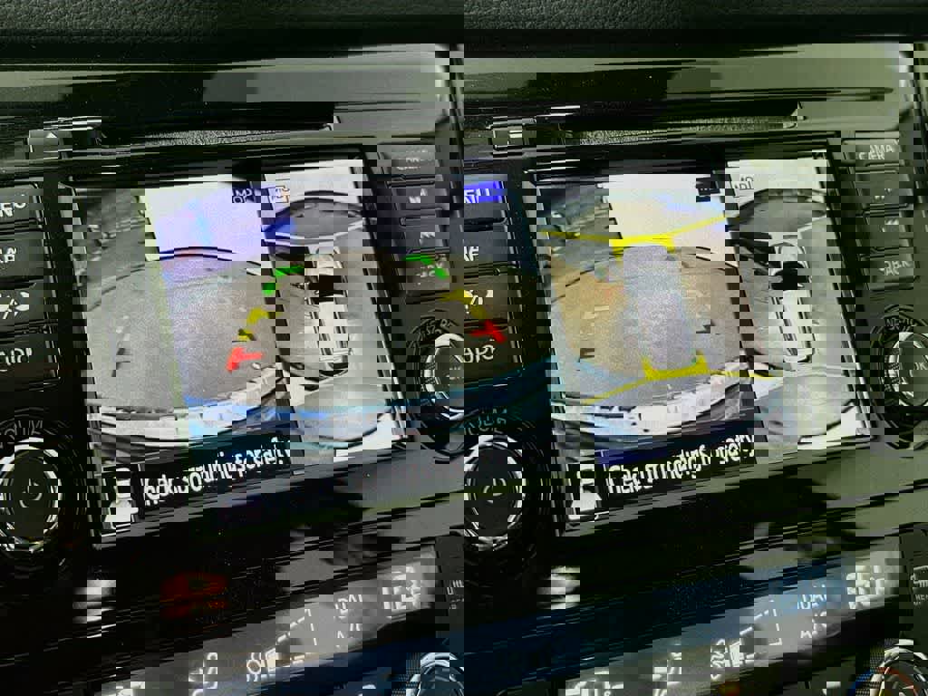 Used 2022 Nissan Rogue Sport SL image 29