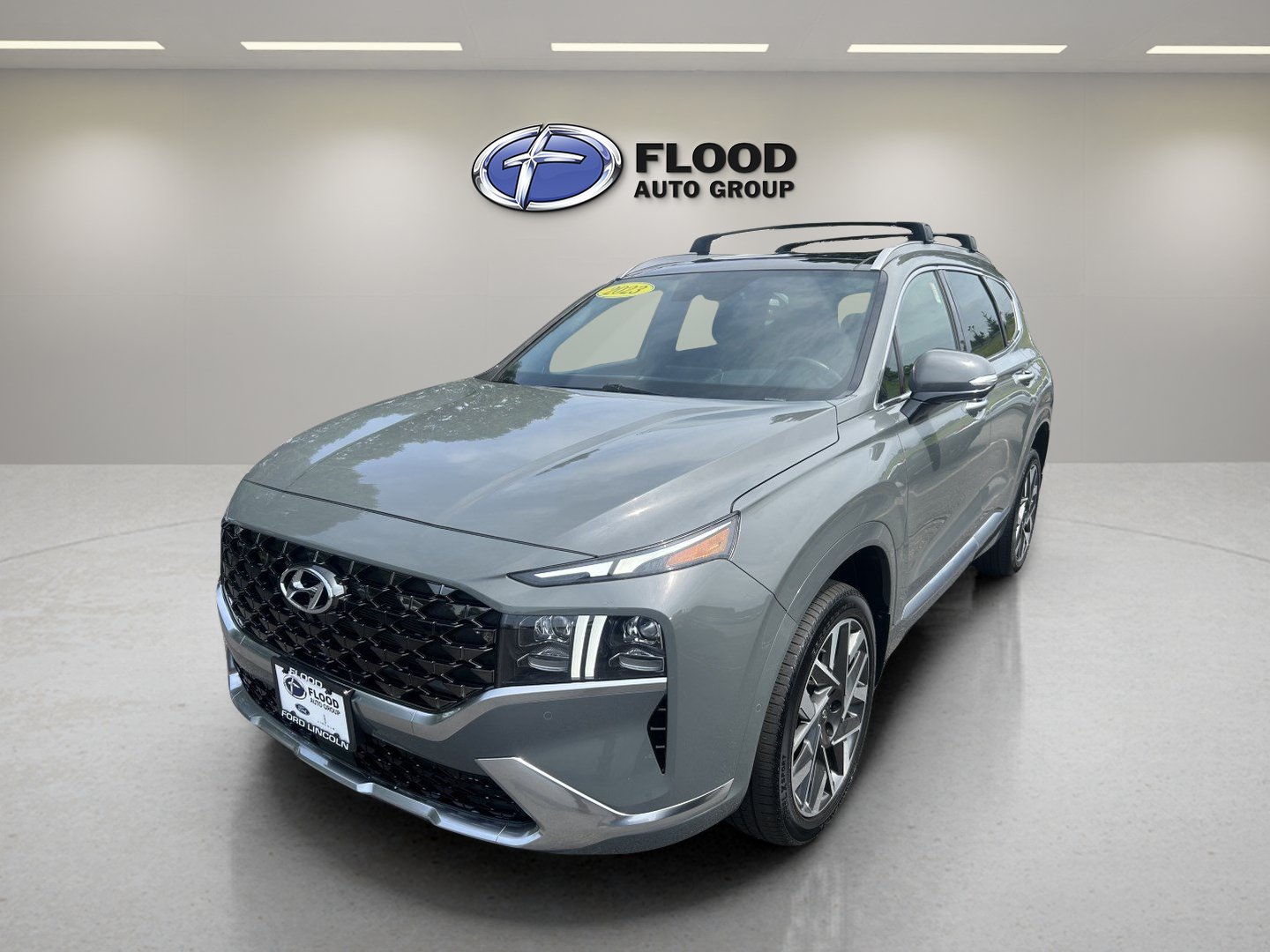 Used 2023 Hyundai Santa Fe Calligraphy AWD/4WD image 3