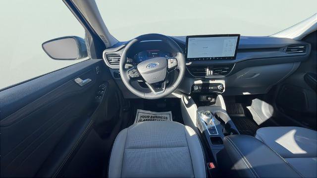Certified 2025 Ford Escape Platinum AWD/4WD image 11
