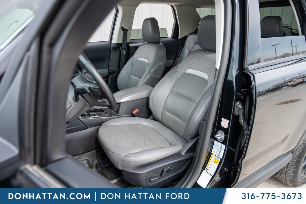 Certified 2025 Ford Bronco Sport Badlands AWD/4WD image 4