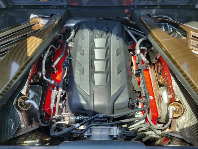 Used 2020 Chevrolet Corvette Stingray Preferred Cpe w/ 2LT Preferred Equipment Group RWD image 18