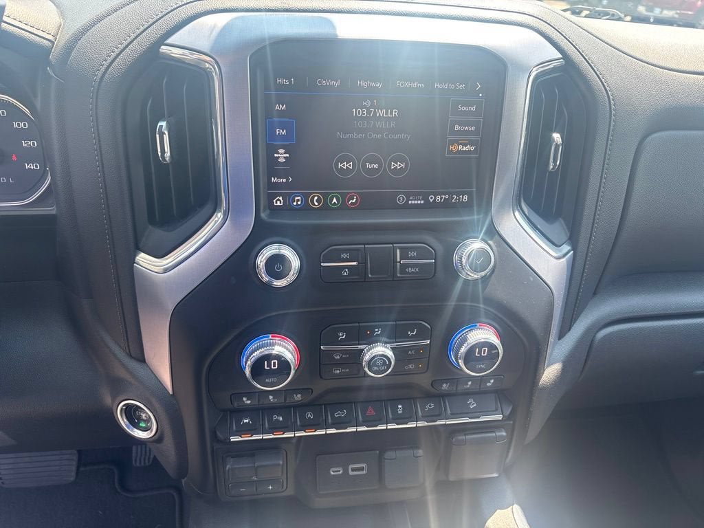 Used 2020 GMC Sierra 1500 SLT w/ SLT Premium Plus Package AWD/4WD image 14