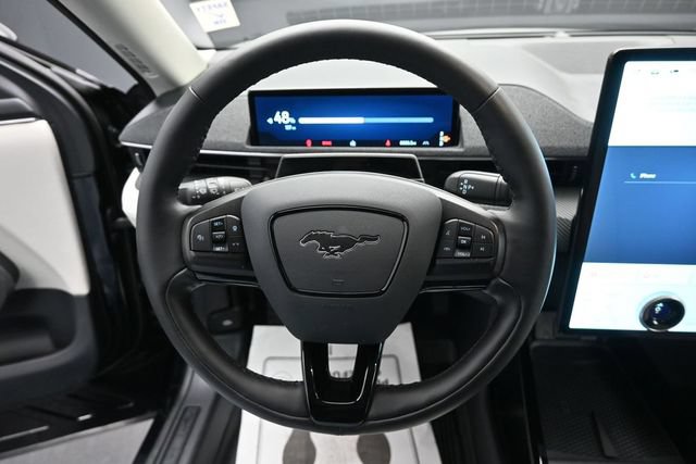 Certified 2025 Ford Mustang Mach-E Premium RWD image 15