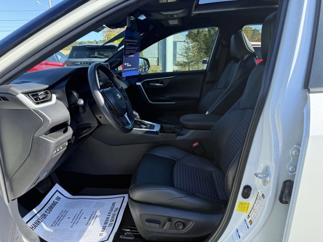 Used 2021 Toyota RAV4 XSE AWD/4WD image 14