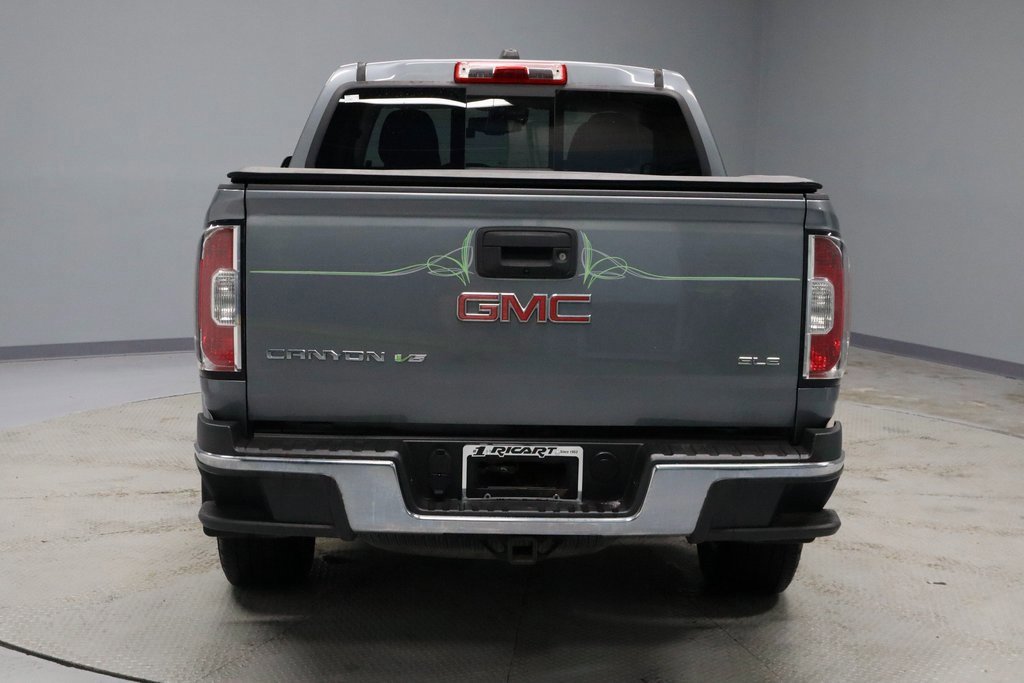 Used 2018 GMC Canyon SLE w/ SLE Convenience Package image 4