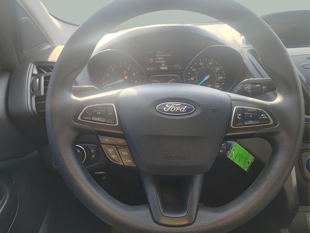 Certified 2018 Ford Escape SE image 15