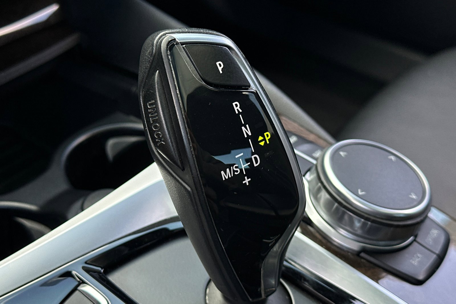 Used 2018 BMW 530i image 23