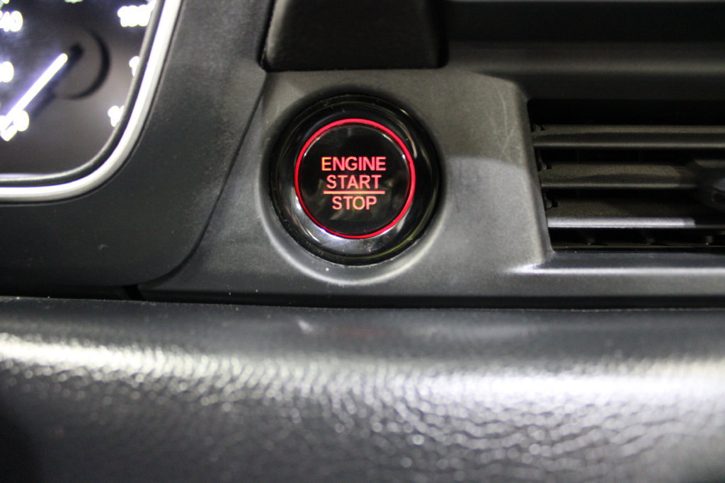 Used 2024 Honda Pilot Touring image 24