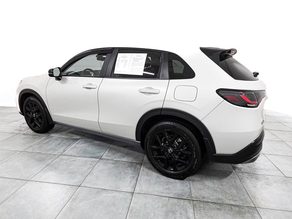 Used 2024 Honda HR-V Sport image 5