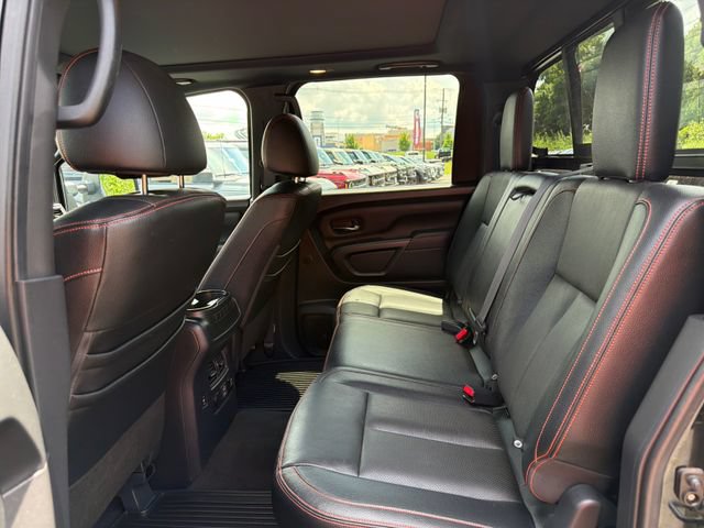 Used 2020 Nissan Titan PRO-4X w/ Pro-4x Convenience Package AWD/4WD image 13