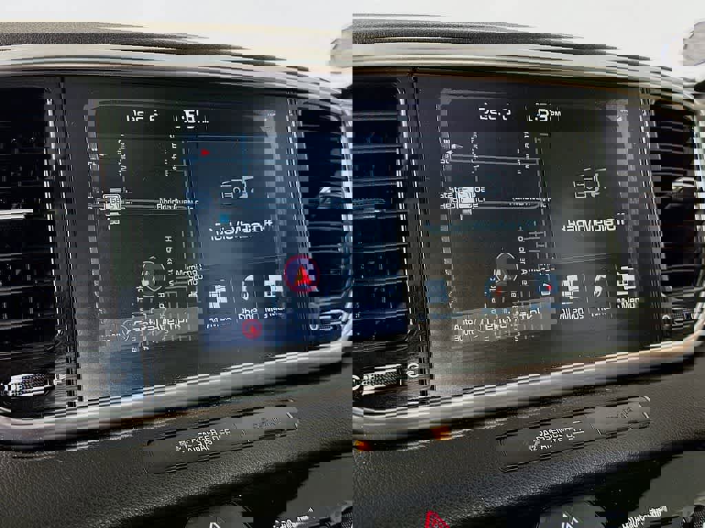 Used 2021 Kia Sportage SX image 17