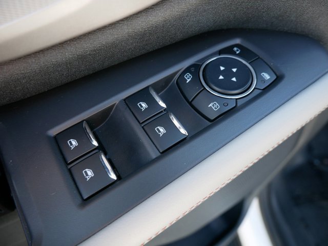 Certified 2025 Ford Expedition Active AWD/4WD image 11