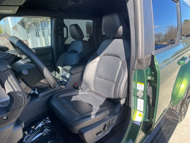 Certified 2025 Ford Bronco Outer Banks AWD/4WD image 16
