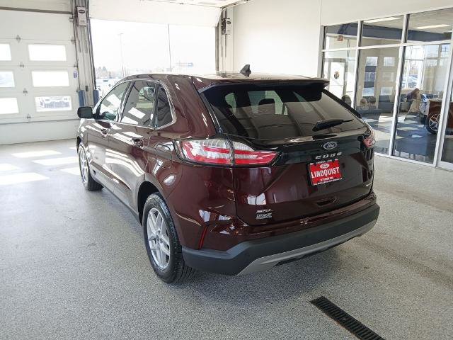 Certified 2024 Ford Edge SEL w/ Convenience Package image 3