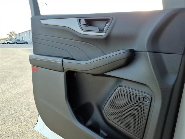 Certified 2024 Ford Escape Active w/ Cold Weather Package image 18