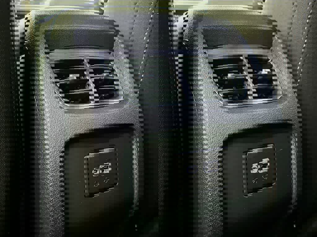 Used 2023 Chevrolet Blazer LT w/ Convenience Package image 16