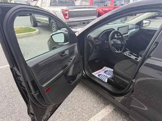 Certified 2024 Ford Escape Active w/ Tech Pack #1 AWD/4WD image 10