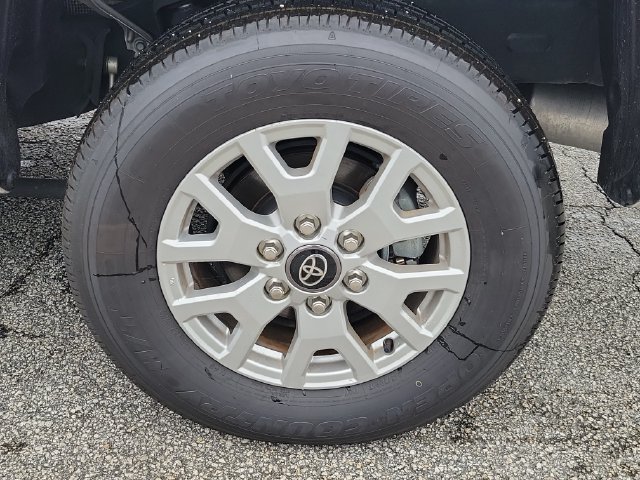 Used 2024 Toyota Tacoma SR5 RWD image 6