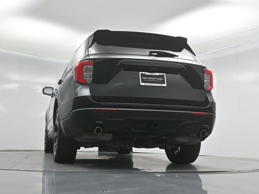 Certified 2022 Ford Explorer ST-Line w/ Class IV Trailer Tow Package image 52