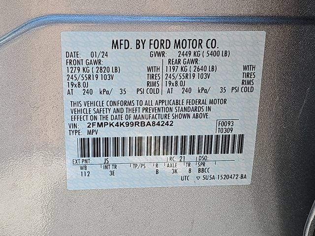 Certified 2024 Ford Edge Titanium AWD/4WD image 37