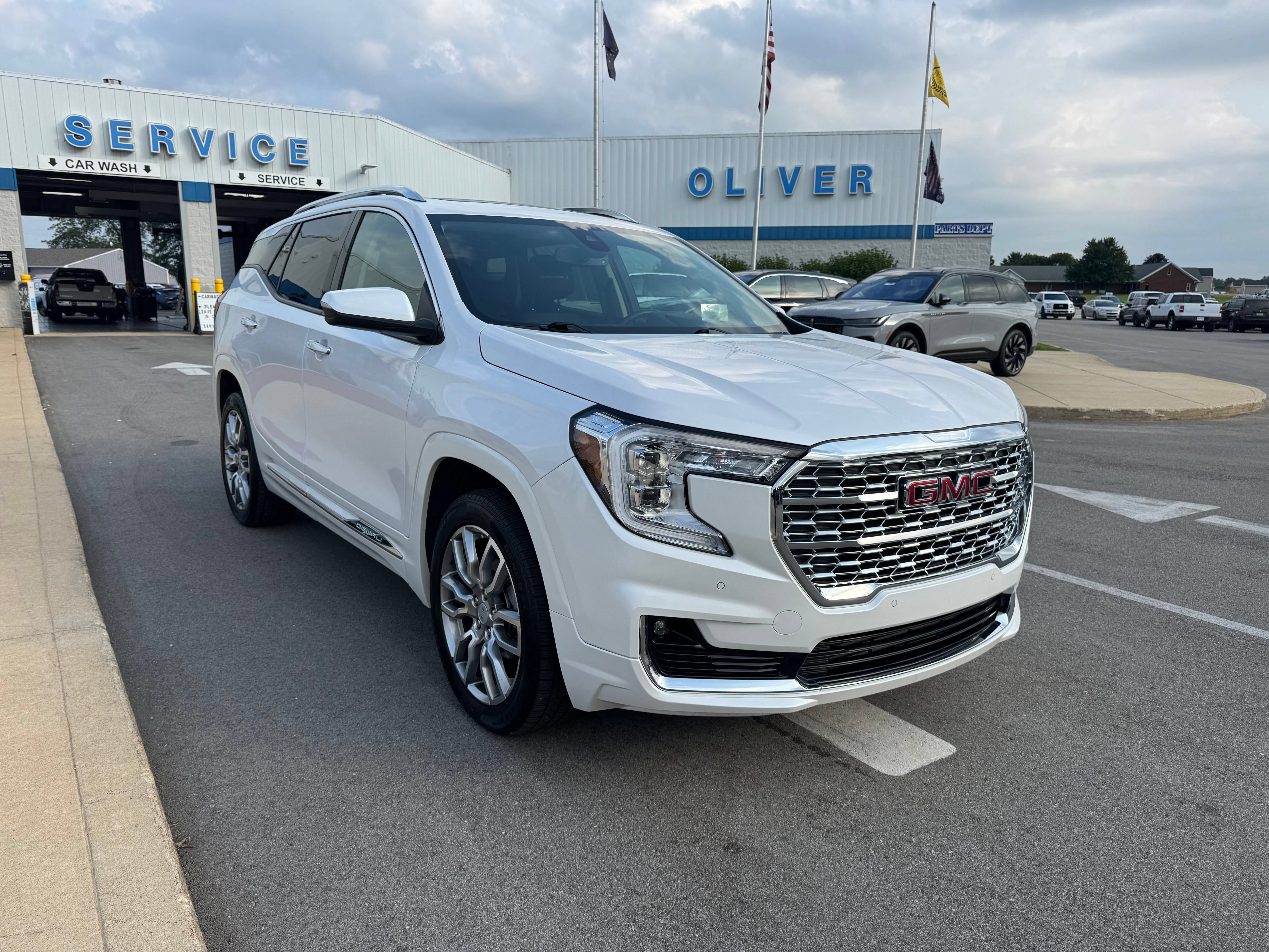 Used 2023 GMC Terrain Denali