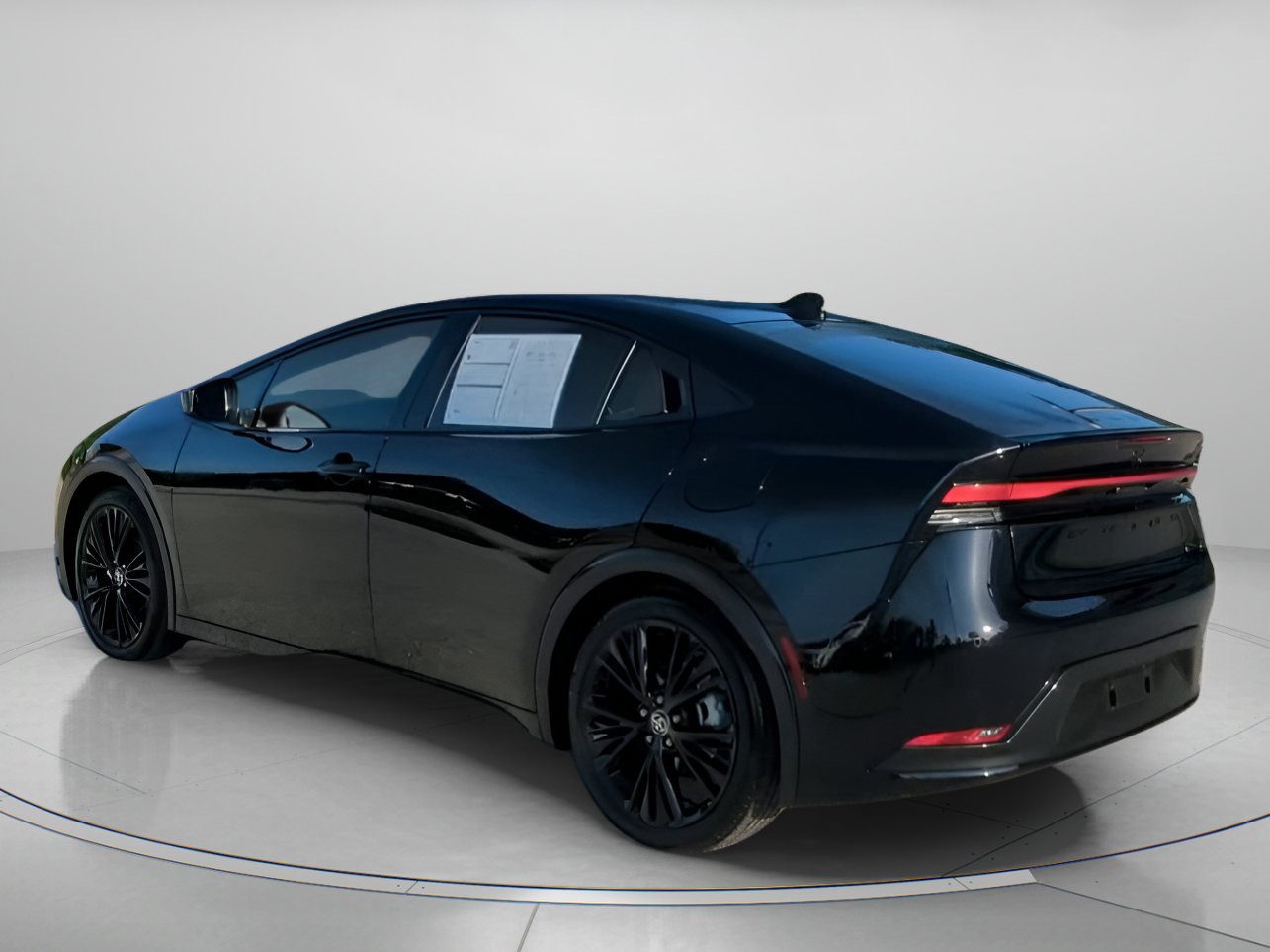 Used 2026 Toyota Prius FWD image 20