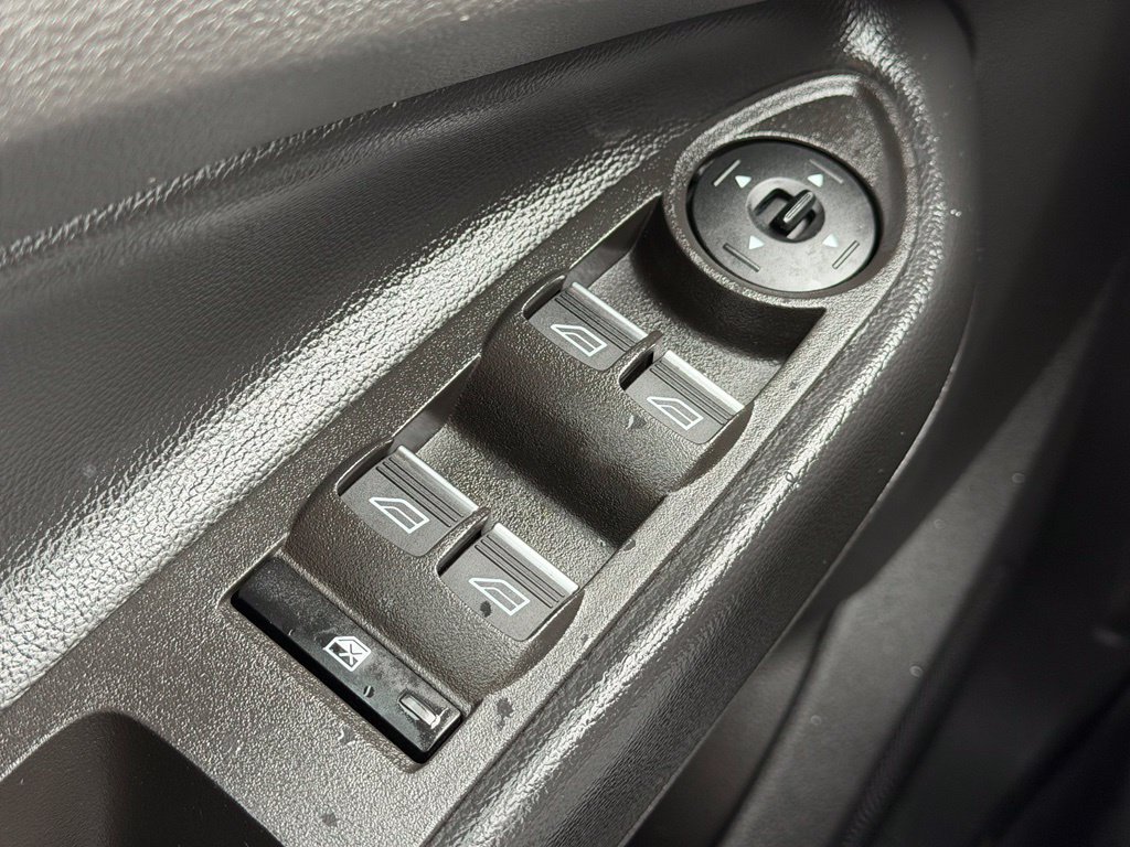 Certified 2019 Ford Escape SE FWD image 25
