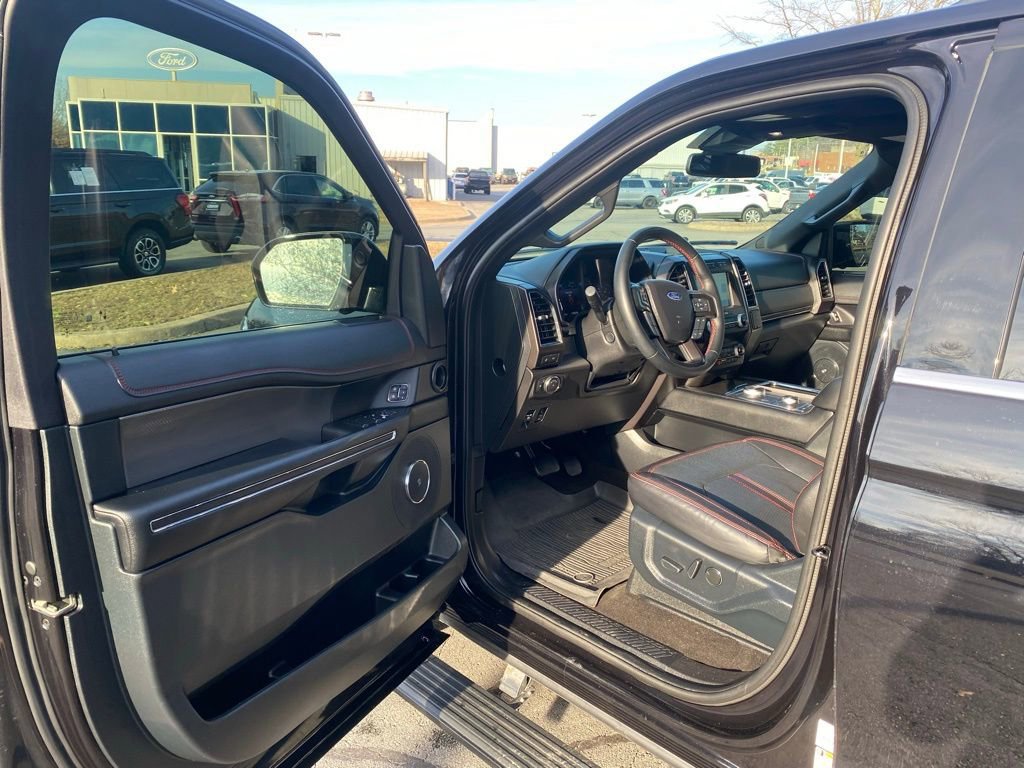 Certified 2021 Ford Expedition Limited image 10