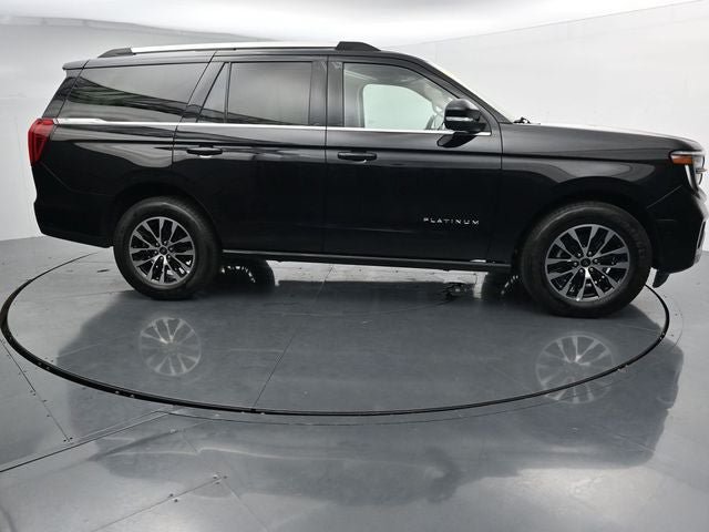 Certified 2025 Ford Expedition Platinum AWD/4WD image 12
