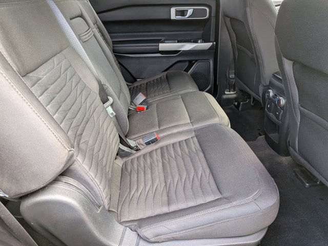 Certified 2021 Ford Explorer XLT w/ Class III Trailer Tow Package image 18