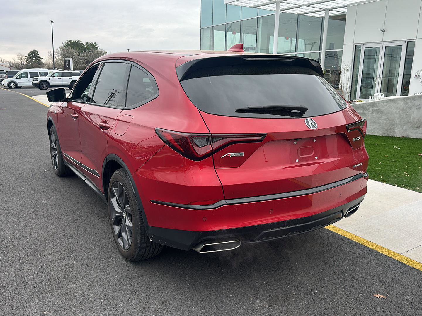 Used 2024 Acura MDX A-Spec image 7