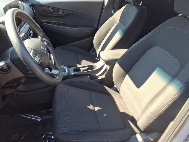 Used 2023 Hyundai Kona SEL AWD/4WD image 13