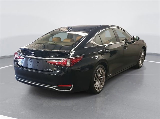 Used 2019 Lexus ES 300h image 5