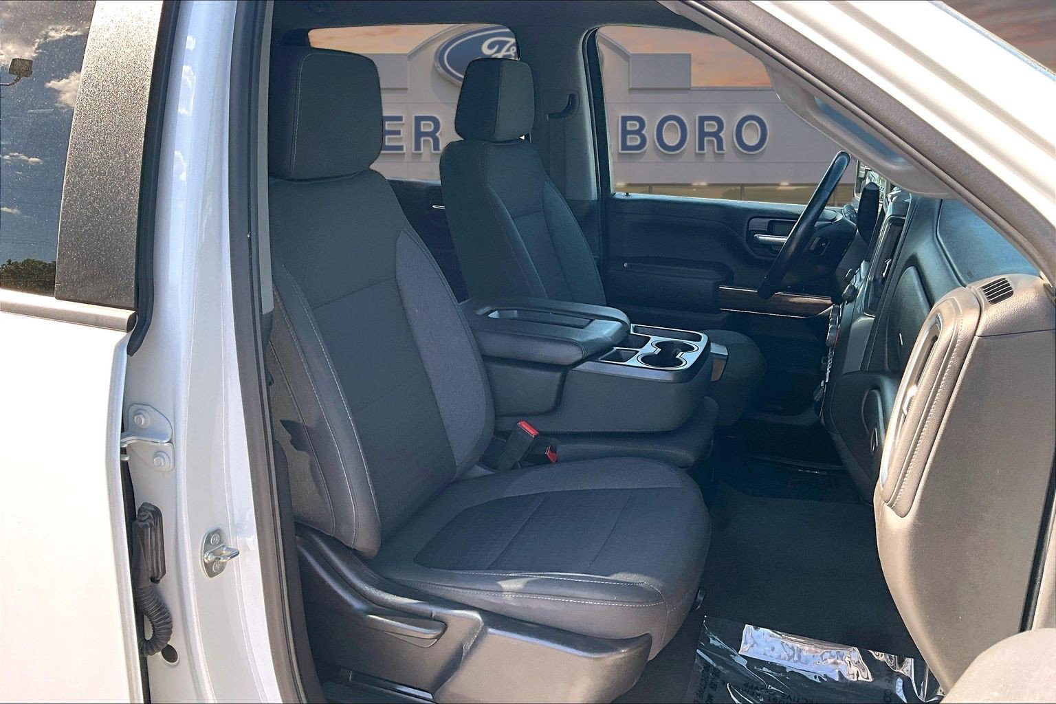 Used 2022 Chevrolet Silverado 2500 LT w/ Convenience Package AWD/4WD image 7