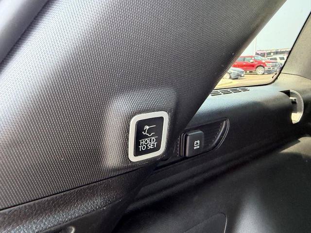 Used 2024 Jeep Grand Cherokee Limited 4xe AWD/4WD image 9